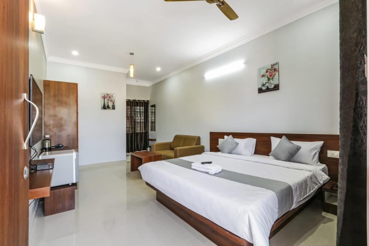Hotel Gateway Suites Bangalore Airport Yelahanka Экстерьер фото